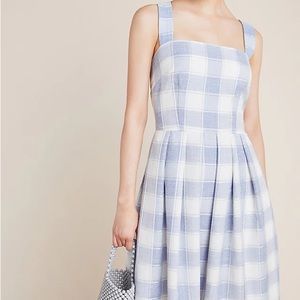 Gal meets glam Nikki